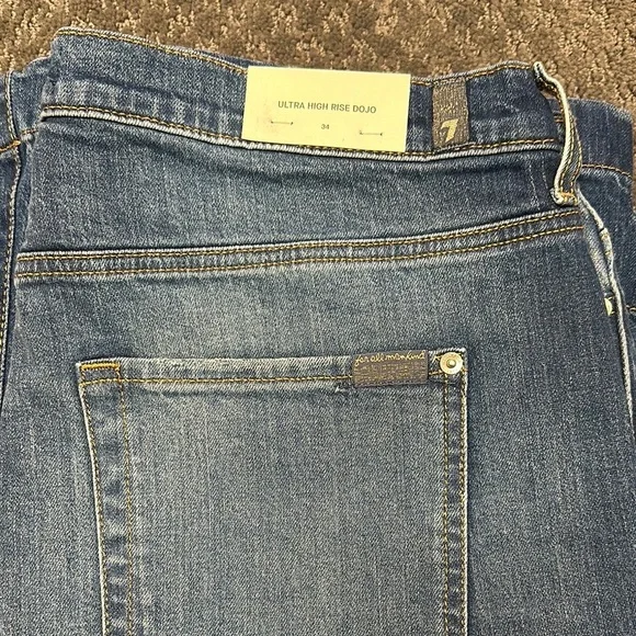 7 For All Mankind - Ultra High Rise Dojo Jeans - Picture 3 of 8